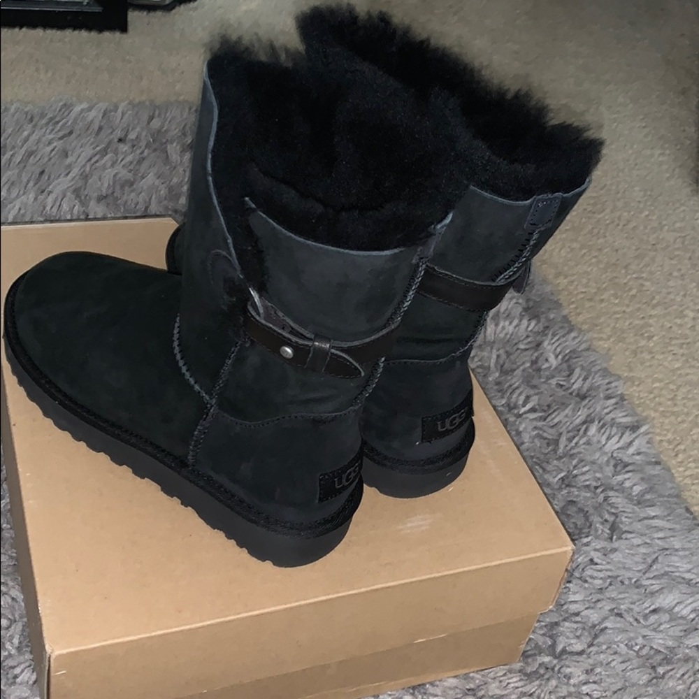 NASH UGGS